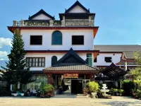 Khampaseuth Hotel Hotels in 