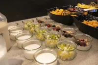HM Jaime III - breakfast