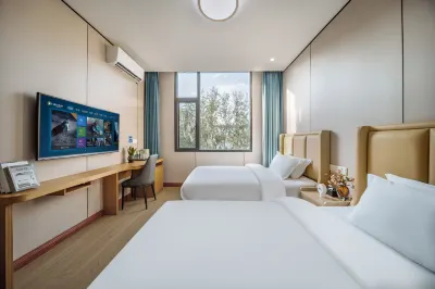 Dechang Hyatt Business Hotel Hotels near Dechang Bell and Drum Tower