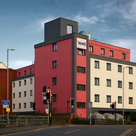 Spark by Hilton Luton