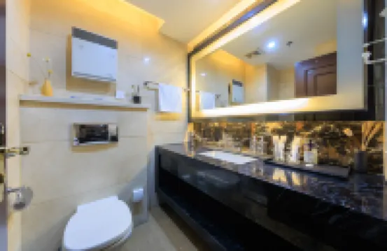 Pureis Loft Theme Luxury Design Guesthouse (Beijing Workers' Stadium Sanlitun)