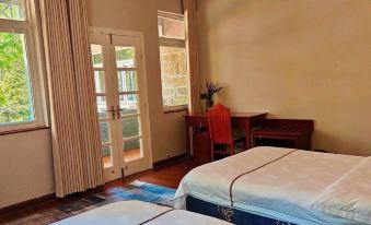 Lushan Huajiacun Homestay