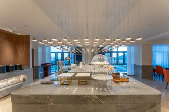 Lan Ou Shangpin Hotel