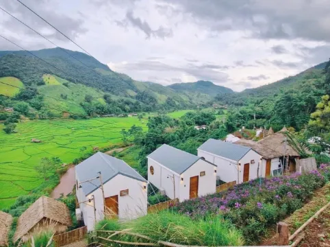 บ้านไม้ไผ่วิวภูเขา