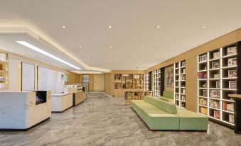 Changchun GreenTree (Heping Avenue Subway Station)