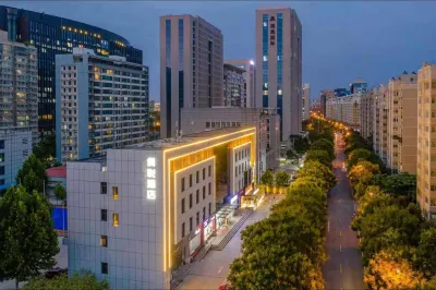 Juyue Hotel (Zhengzhou High-speed Railway East Station Exhibition Center Branch)