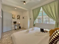 NewWALAI N3 |Landed house near IMAGO KK| CarGarage - Bungalows
