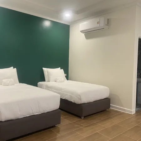 Natcha Hotel and Residence Chumphon