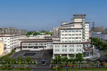 Fuxuan Jinling Jialong hotel