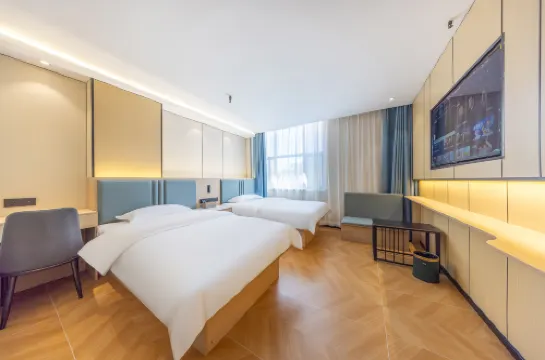 Nice Express Hotel (Lanzhou High-Speed Railway West Station Tumen Dun Subway Station)