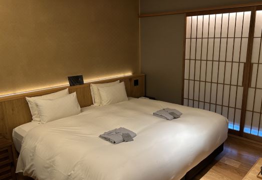 히가시야마 시키카보쿠 주변 야경