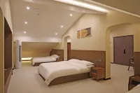 Wuyuan Huajianji·Zhu Hotels near Jiangling Scenic Area