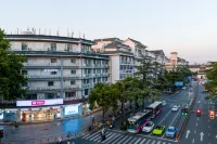 Homeinn Selected Hotel (Yangzhou Shouxihu Geyuan ) Hotels near Four-Bridge Garden (Yellow Garden)