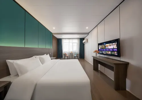 Huayue Hotel（Xinzheng International Airport Branch）
