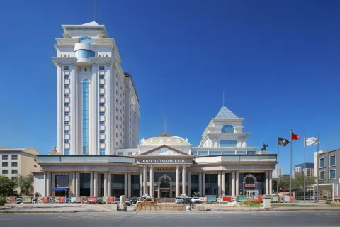 Royal International Hotel