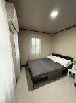 Casa Lumina | Cozy 2BR Getaway Hotels in Malvar