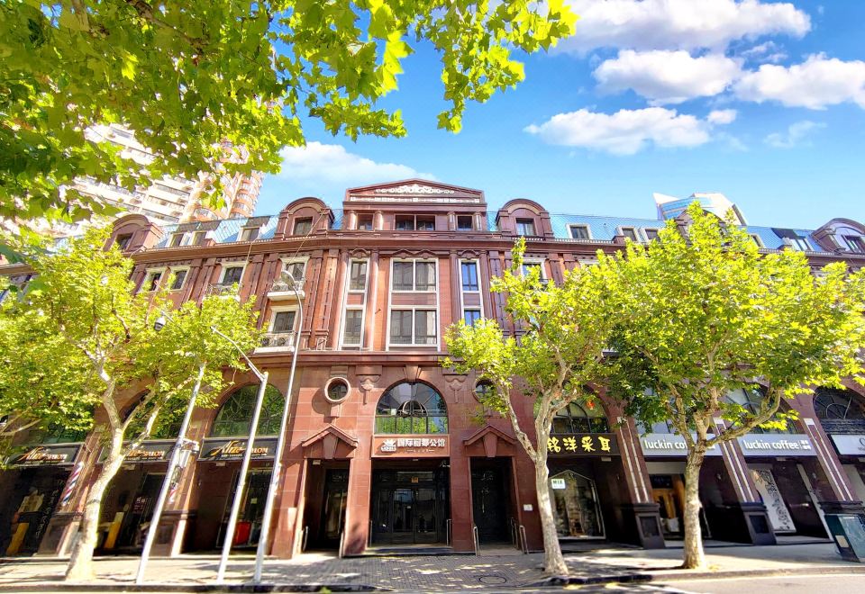 Ladoll Service Apartments - Housity