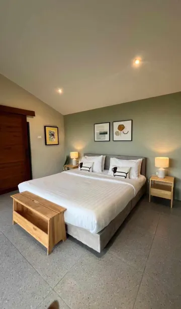 แบคยาร์ดฟาร์มเฮาส์