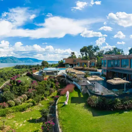 BoTian Manor Hotel