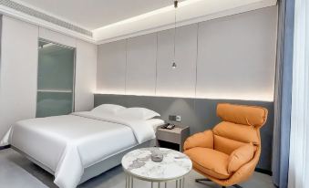 Longcheng Smart Hotel (Anlong Bus Station)