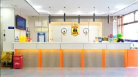 Super 8 Hotel (Chengde Weichang Hedong Branch) Hotel a Weichang