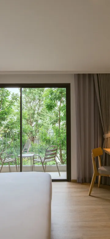 ห้องดีลักซ์ เตียงใหญ่ 1 เตียง