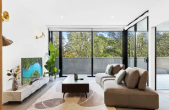 Morden Urban 2Beds in waterloo Hotels in Waterloo