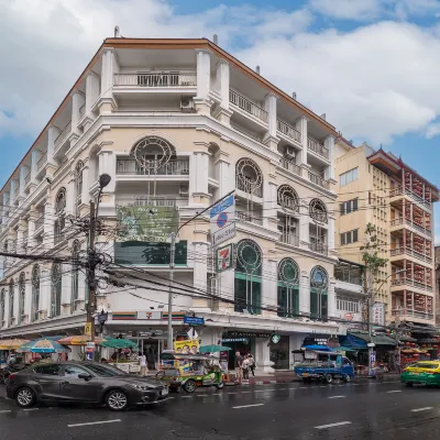 Exoresidence the Heart of Chinatown Hotels near Plaplachai Temple