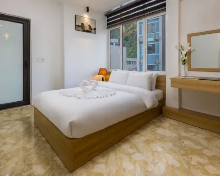 Cat Ba Hong Kong Cozy Stay 吉海酒店