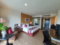 Amaranth Suvarnabhumi Hotel - Free Suvarnabhumi Airport Shuttle - Balkoner
