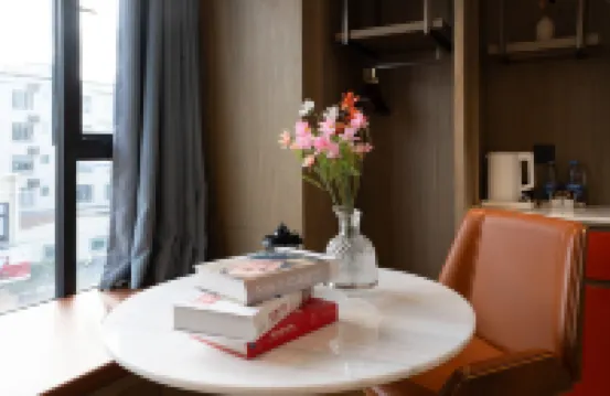 Xilaisheng Holiday Hotel