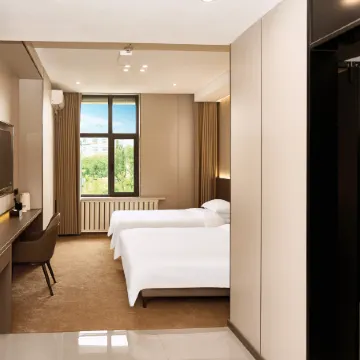 Chengjie Light Luxury Hotel