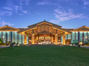 Hanzhong North Shore YunJing Hotel