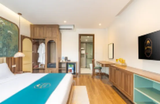 Sunrise Mountain View Resort