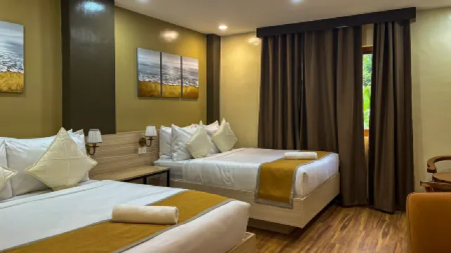 Hollywood Hotel Puerto Princesa