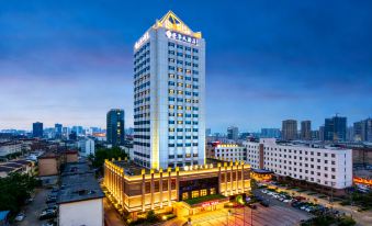 Linyi Ronghua Hotel (People's Square Railway Station)
