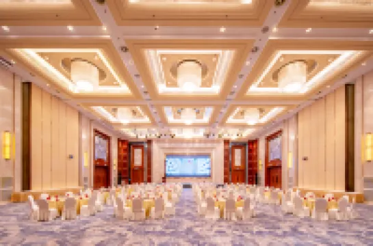 Yancheng Gangbo Peninsula Hotel