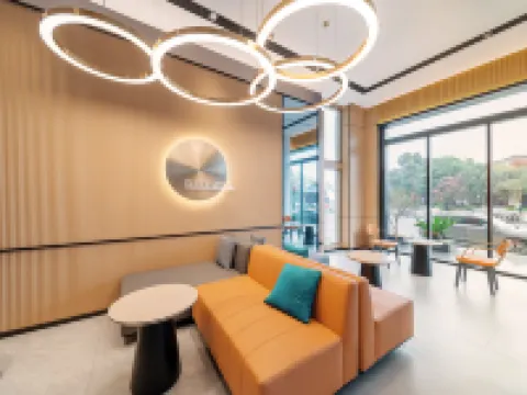 Urban Convenience Hotel (Ezhou Guanyinge Park Sun Quan Square Branch)