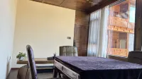 Yundu Manor