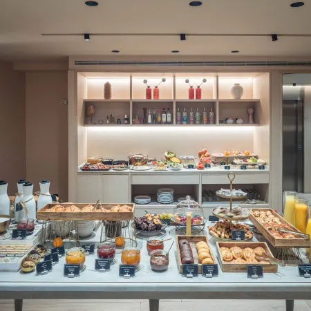 Arcelon Hotel