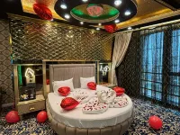 Can Adalya Palace Hotel Hotels near برج الساعة