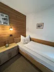 Garni Cir