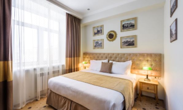 Historical Hotel Central