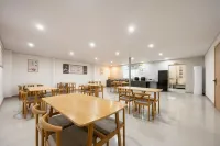 Home Inn UP Huayi Zhilv Hotel (Shangqiu Zhecheng Yingbin Avenue Branch)