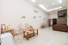 RedDoorz @ Fella Homestay Glugur Medan