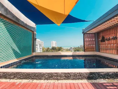 Pony TopView Hotels near Wat Amparam