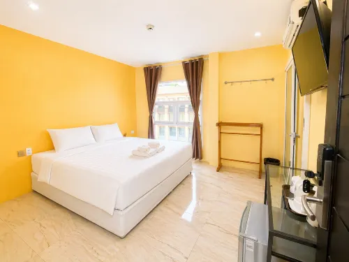 Sukhum Khaosan Au Bon Hostel - Ramah Hewan Peliharaan