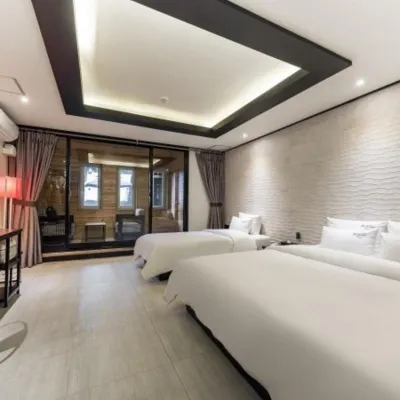 杏仁飯店-龜浦站 江西区厅站附近的飯店