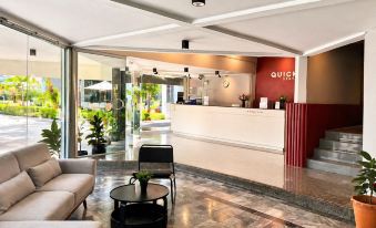 Quicky Stay Hotel Suphanburi