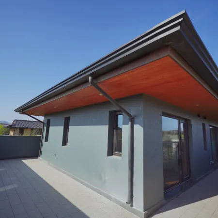 Lanjing Private Hot Spring Resort Villa with Double Pools, Jinshitan, Dalian